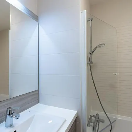 Apartment Spacious Apartment - Eiffel Tower *