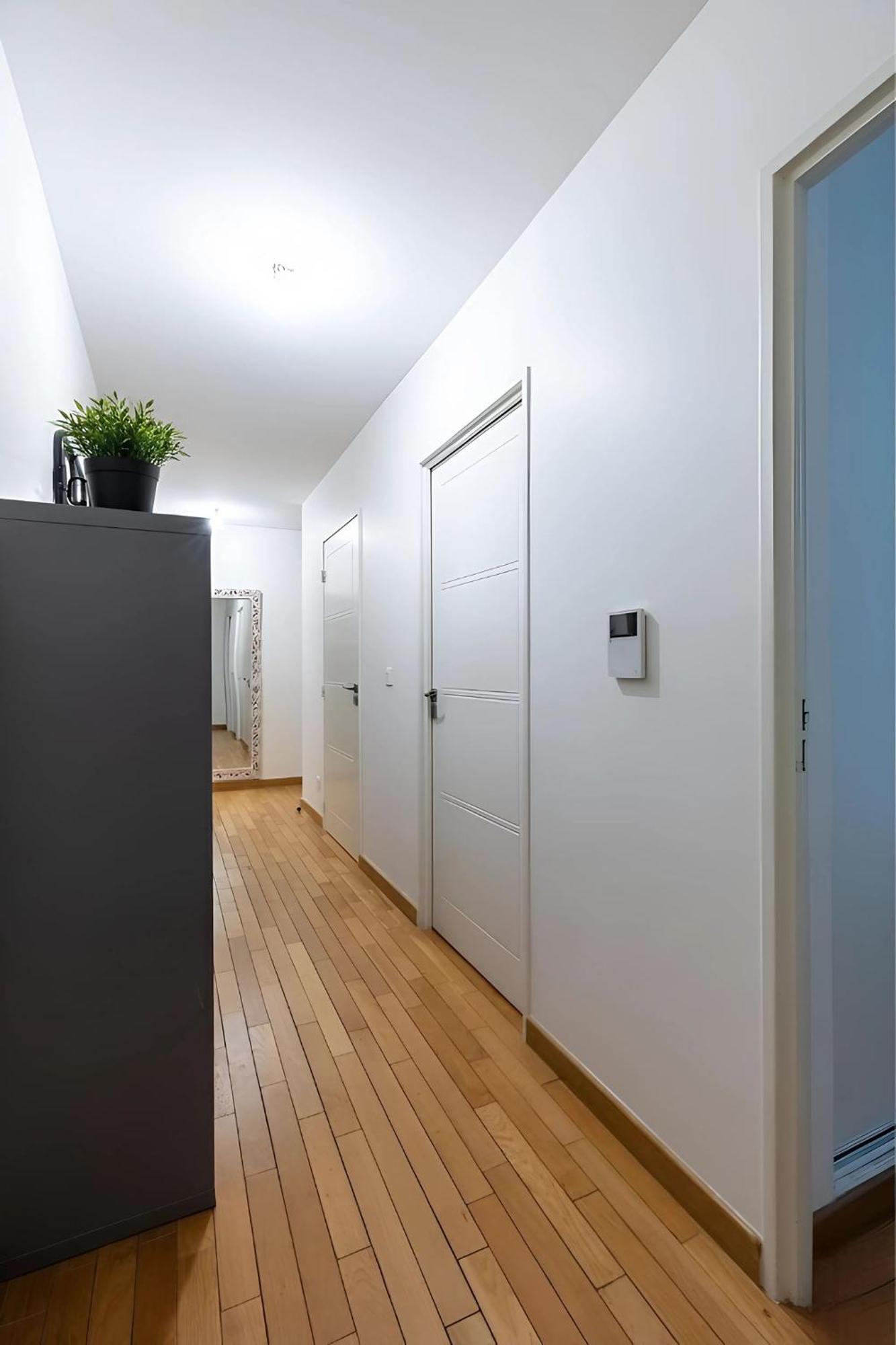 Spacious Apartment - Eiffel Tower *